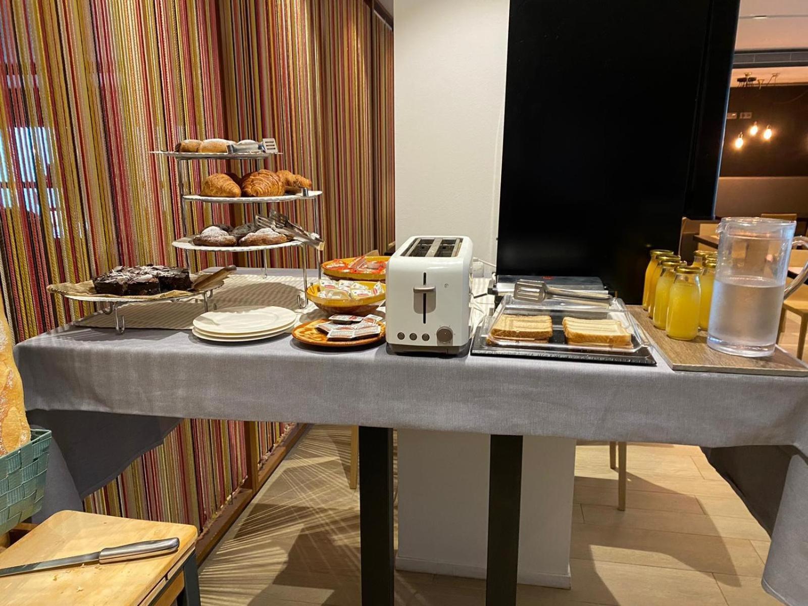 Hotel Raval De La Mar 빌라세카 데 솔시나 외부 사진